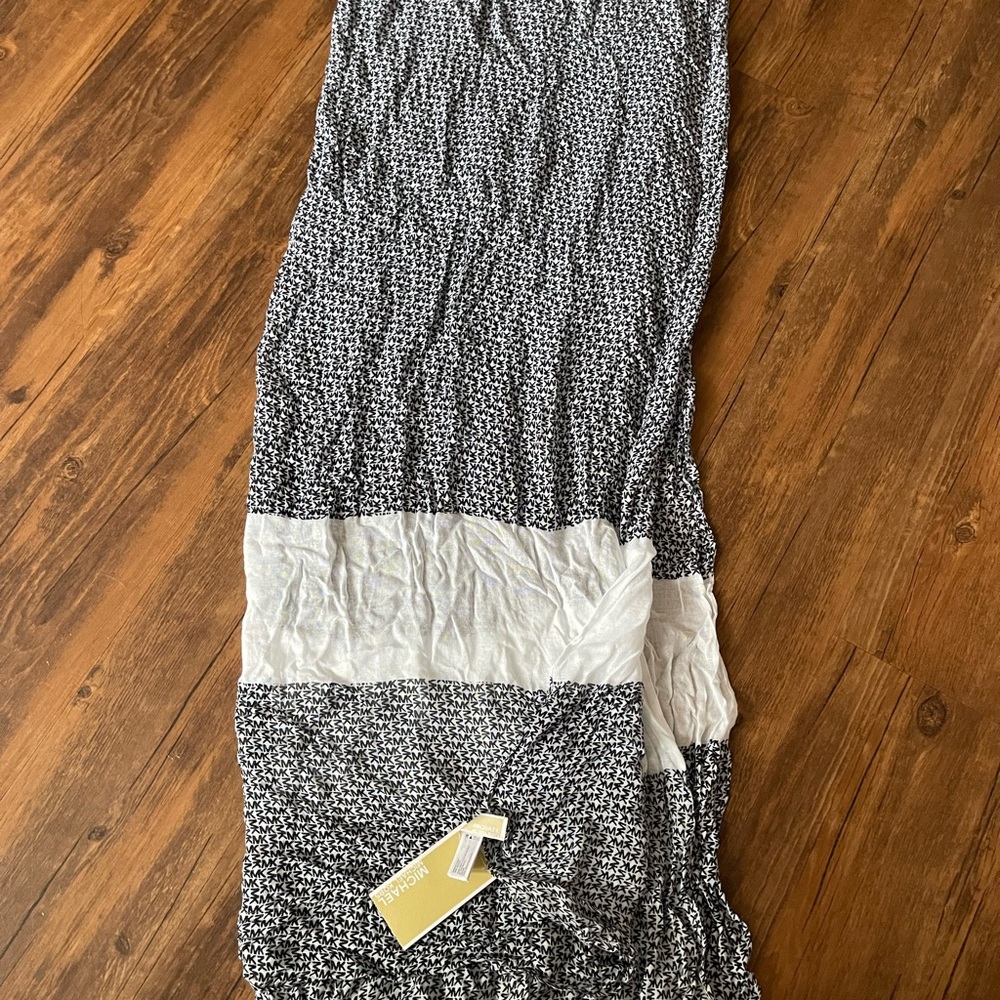 New with tags MK Scarf